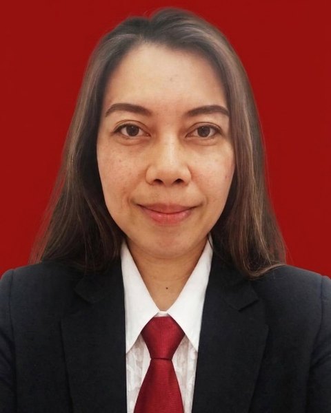 Foto Pinkan Kapoyos, S.H.
